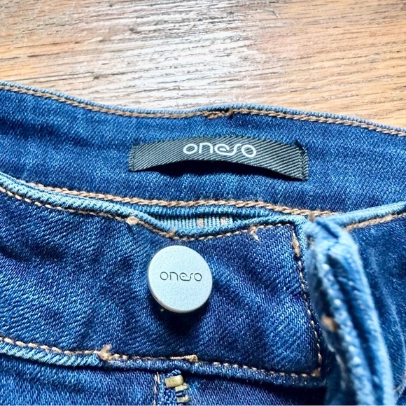 Viral TikTok Blue Curve Hugger Baggy Women's Jeans - Picture 3 of 9